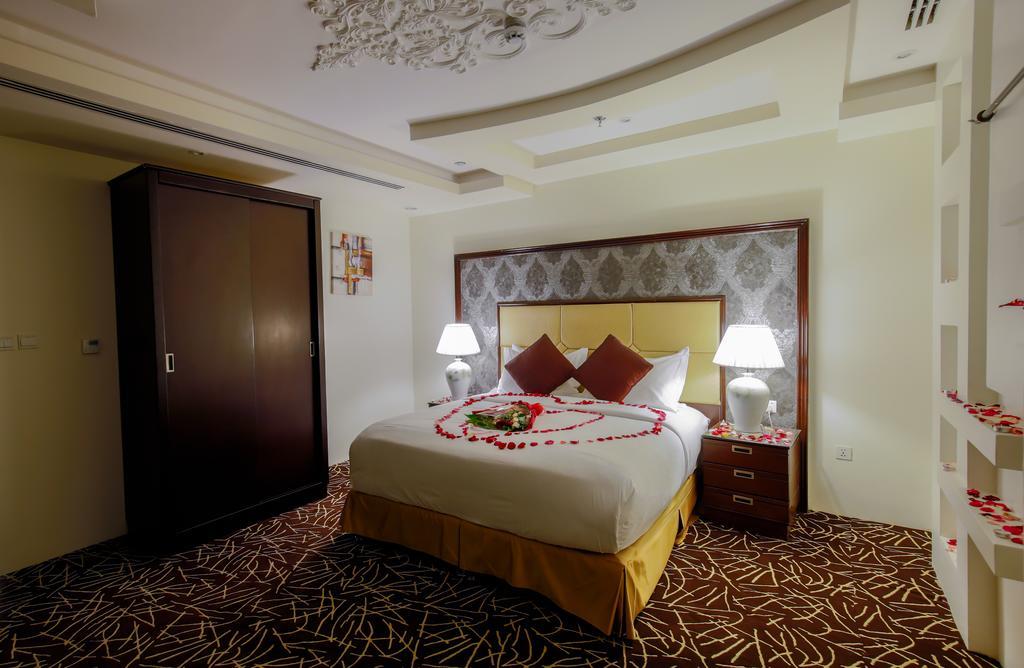 Rest Night Serviced Apartments- Alhamra Ar Riyad Esterno foto A bedroom at the hotel