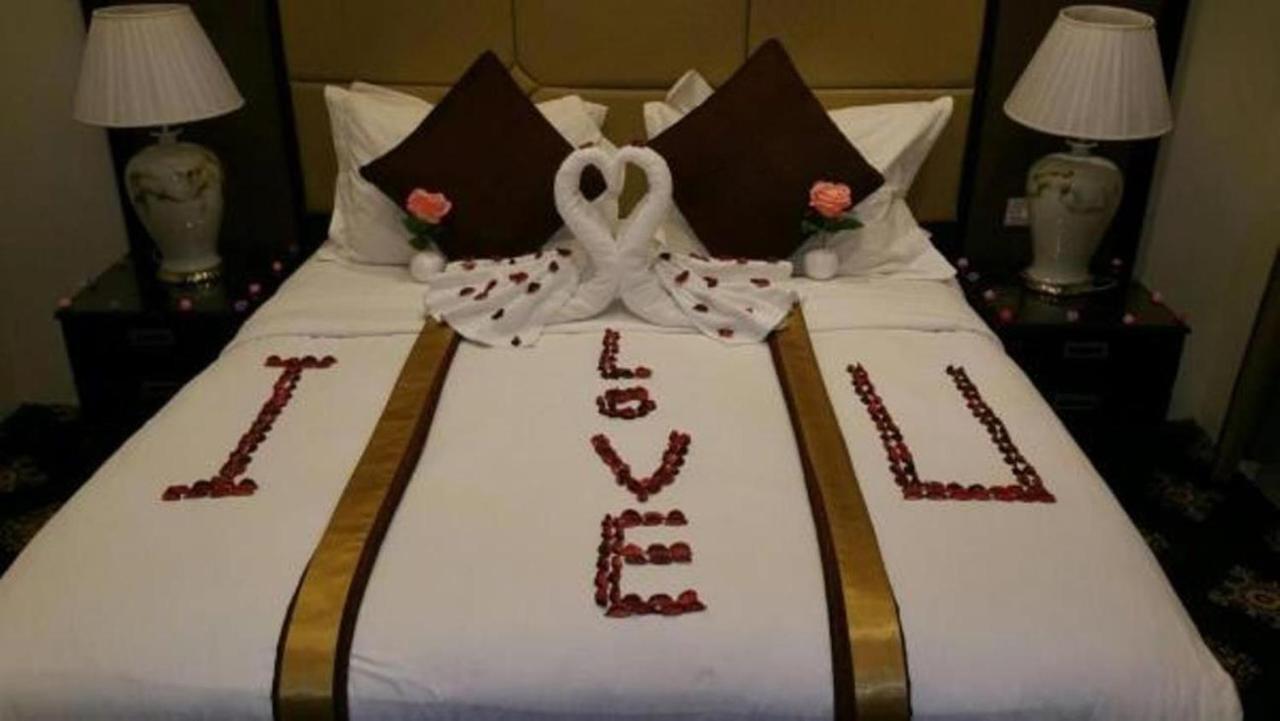 Rest Night Serviced Apartments- Alhamra Ar Riyad Esterno foto Honeymoon Suite